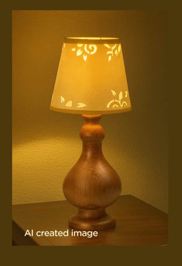 Model 518 – Wooden table lamp with rounded base and floral-patterned fabric lampshade