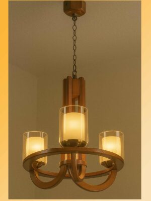 wooden-chandelier-warm-light-dubai-checkmark-205-3-light-on