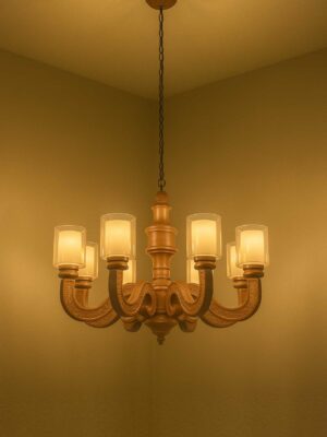 Luxury 8-light wooden chandelier with scroll arms and frosted glass – Checkmark 227-8-lights-on