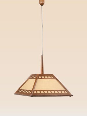 Wooden pendant light with pyramid-inspired frame and warm textured panels – Checkmark model 45 – ideal for modern rustic dining rooms and cozy interiors