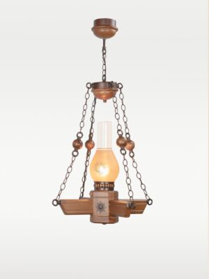 Rustic wooden pendant light inspired by antique oil lamp with etched frosted glass and chain suspension – Checkmark Model 40 – perfect for traditional homes and cozy interiors