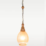 Egg-shaped pendant with star-etched frosted glass and wooden top – Checkmark Model 37 – perfect for bedrooms, cafés, and calming interior spaces
