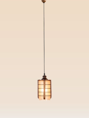 Vertical wooden pendant light with frosted cylindrical glass and grid frame – Checkmark Model 27 – perfect for café tables, kitchen counters, and cozy nooks